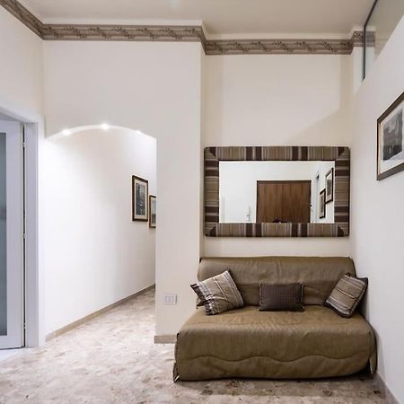 Arena-Center Luxury Apartment Верона Экстерьер фото