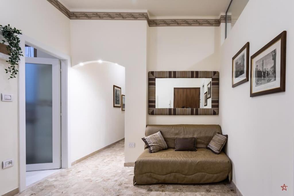 Arena-Center Luxury Apartment Верона Экстерьер фото